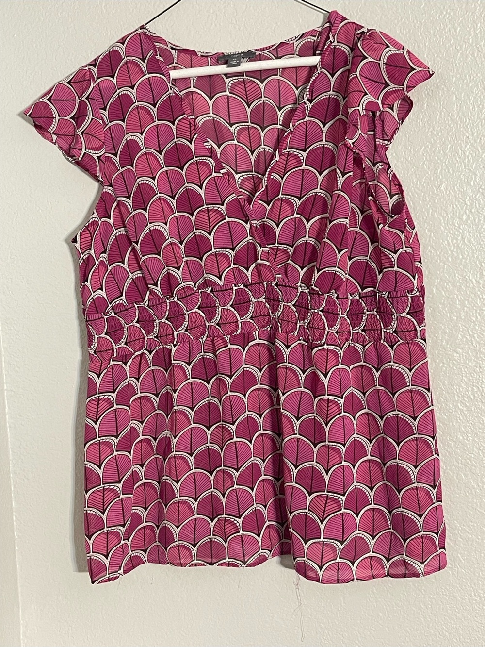 Apt. 9 Fuchsia Scallop-Print V-Neck Blouse